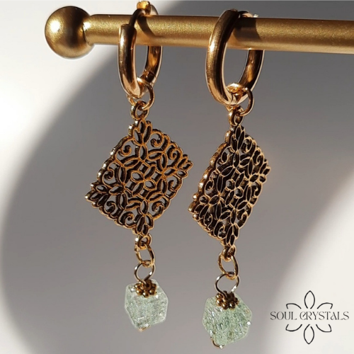 FLORA Ohrringe hellgrün goldfarben