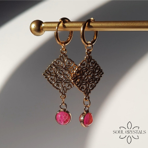 FLORA Ohrringe mit pinkem Jade goldfarben