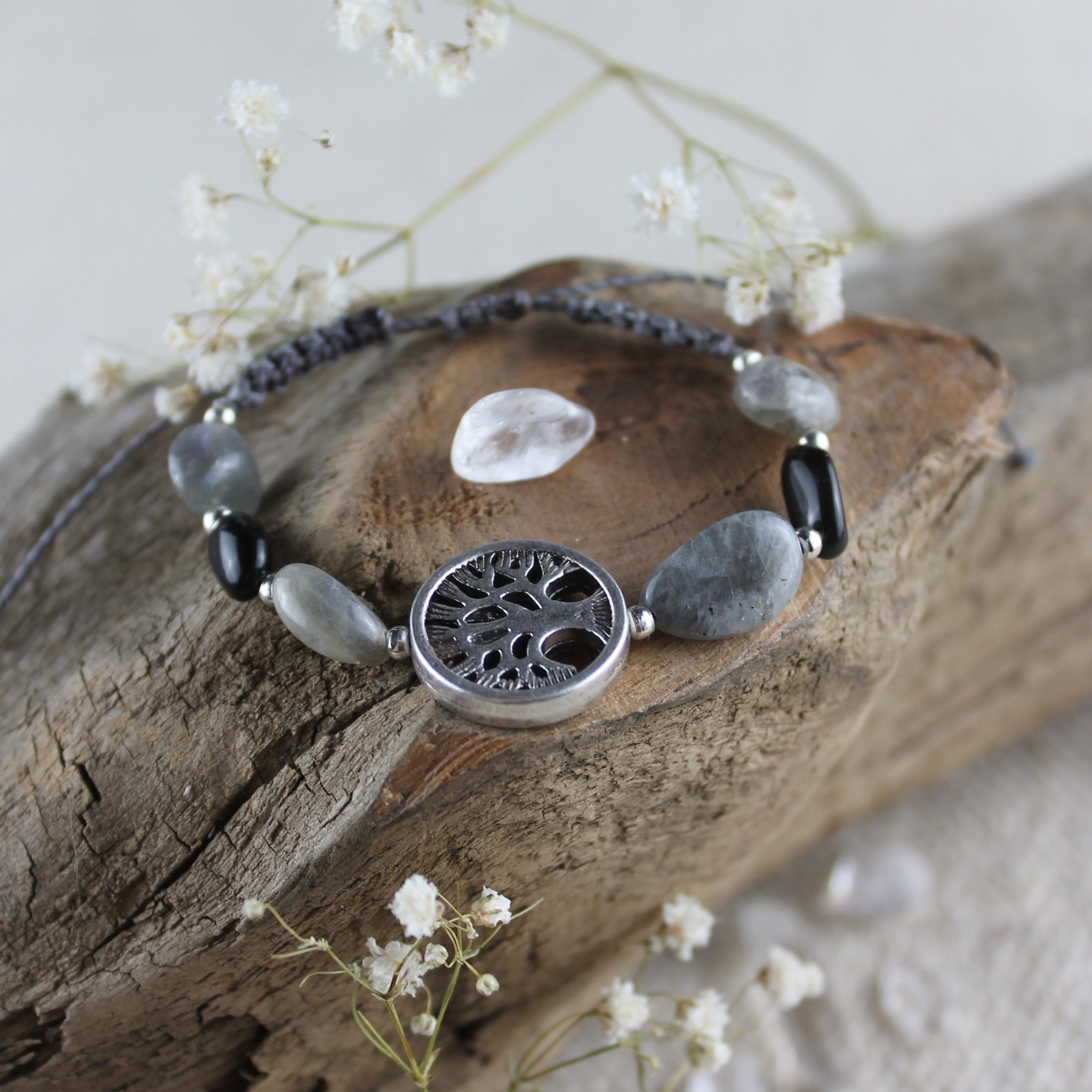 Labradorit Onyx Edelsteinarmband Makramee mit Lebensbaum silberfarben