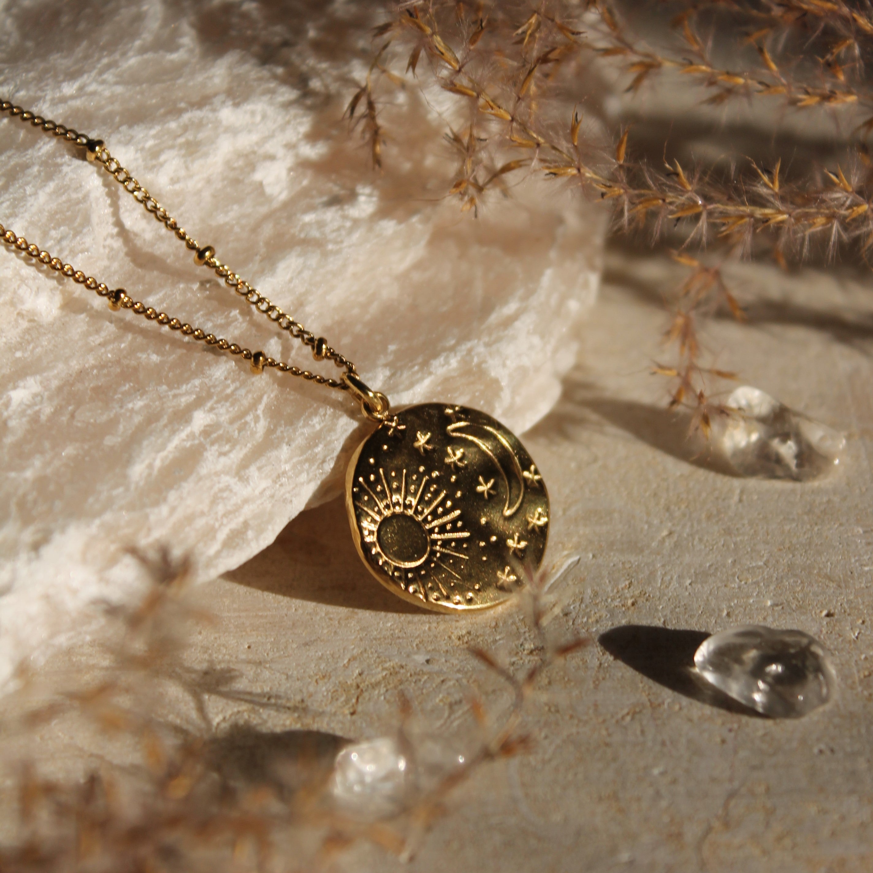 ASTERIA Anhänger Kette goldfarben