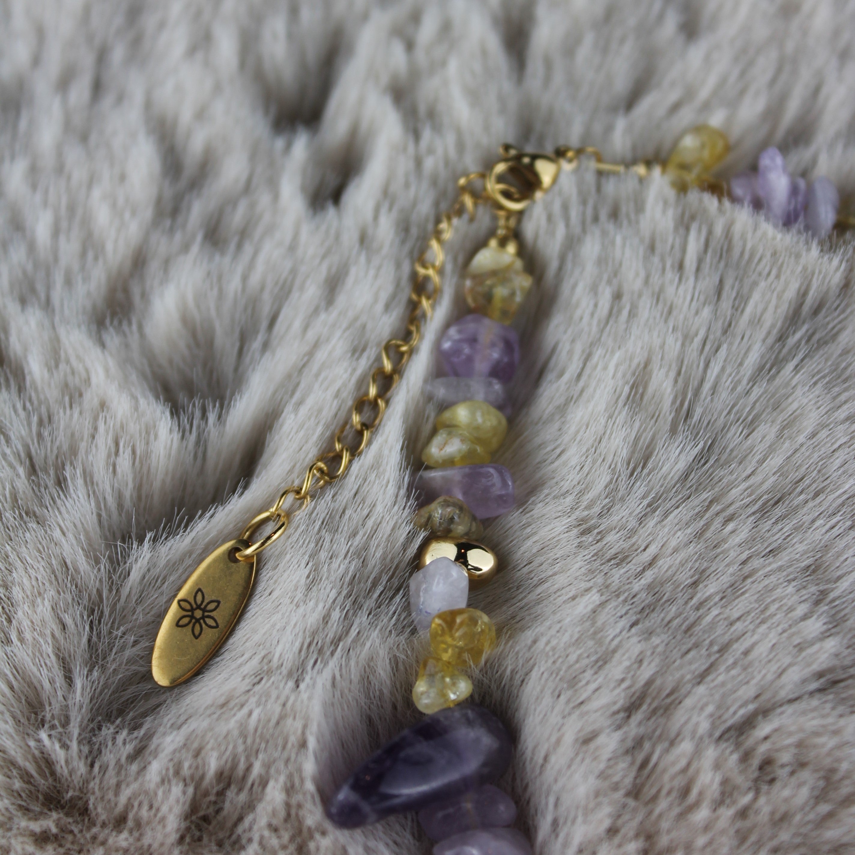 Amethyst Citrin Splitter Choker Kette mit Bergkristallspitze Hämatit goldfarben