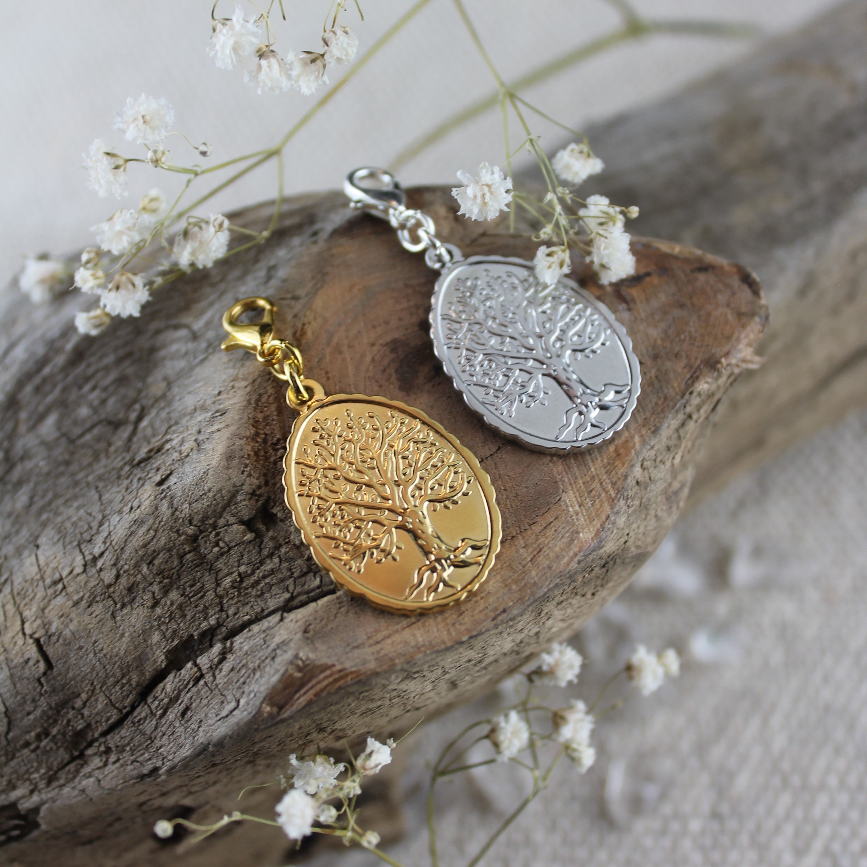 Lebensbaum oval Charm Anhänger gold- oder silberfarben