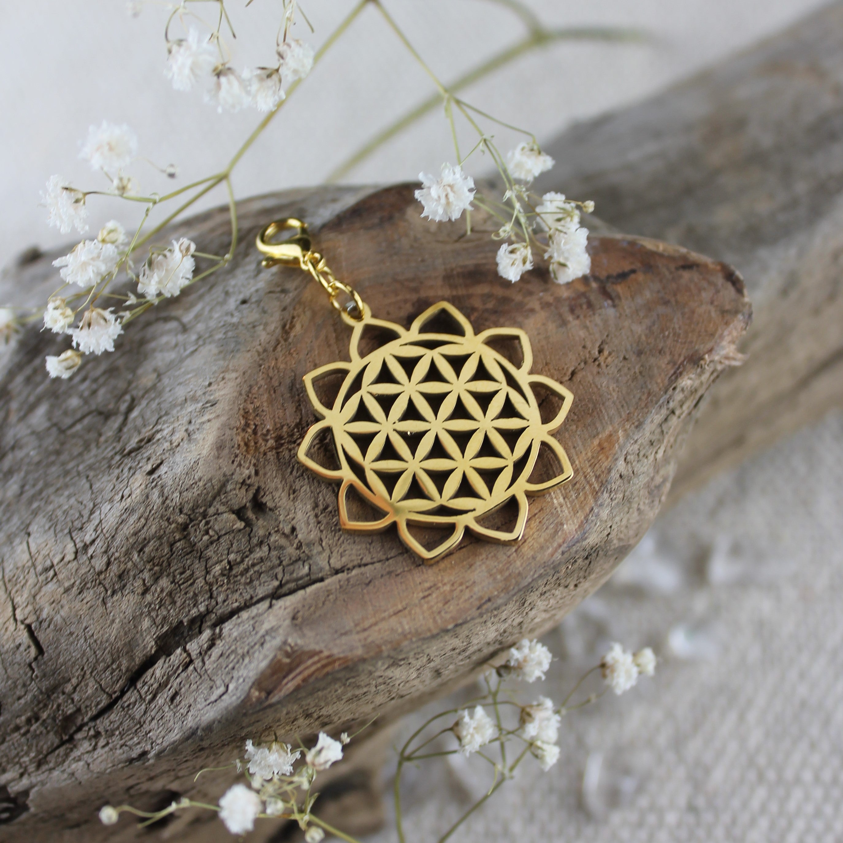 Blume des Lebens Blüte Charm Anhänger gold- oder silberfarben