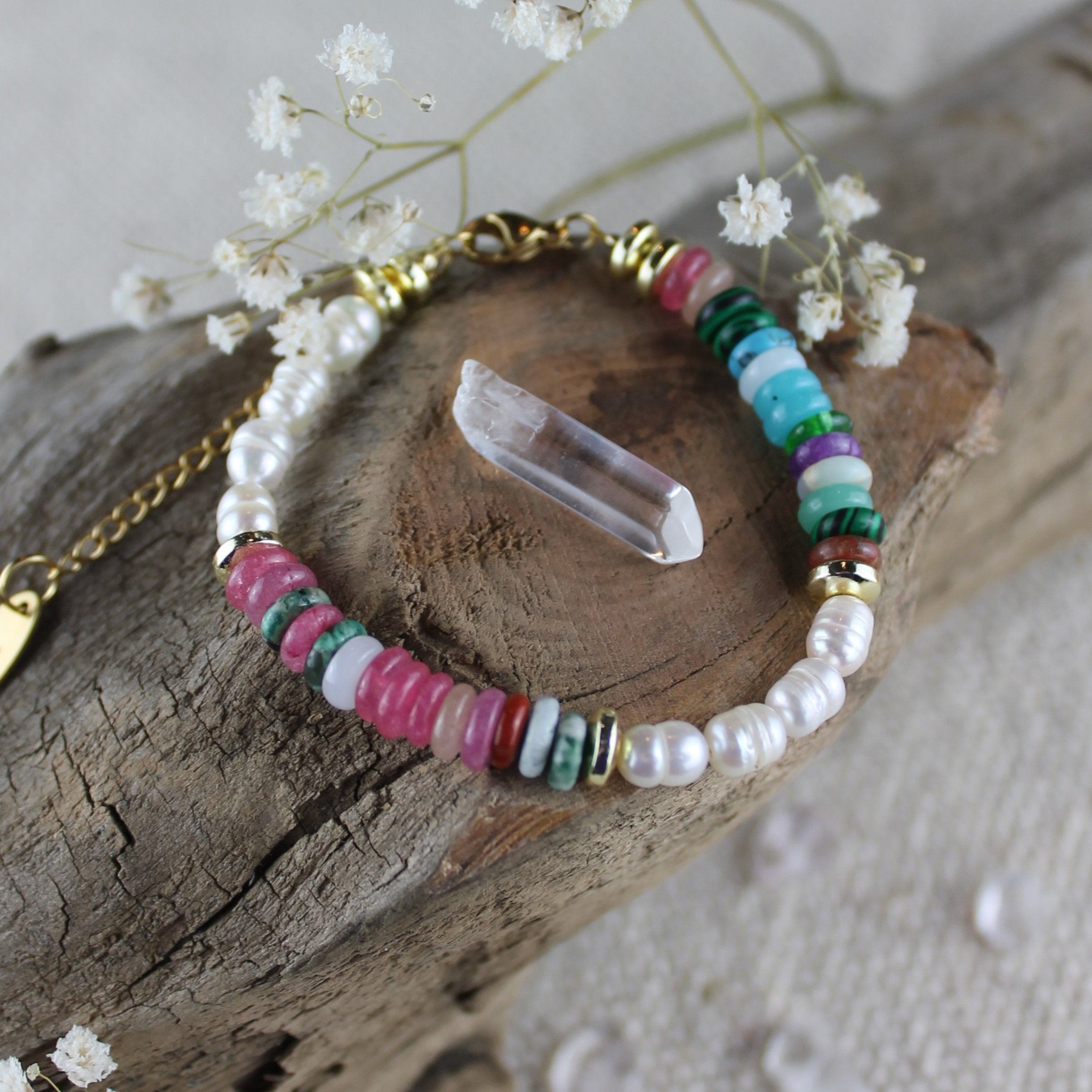 Scheiben mit Süßwasserperlen Edelsteinarmband mit Verschluss goldfarben