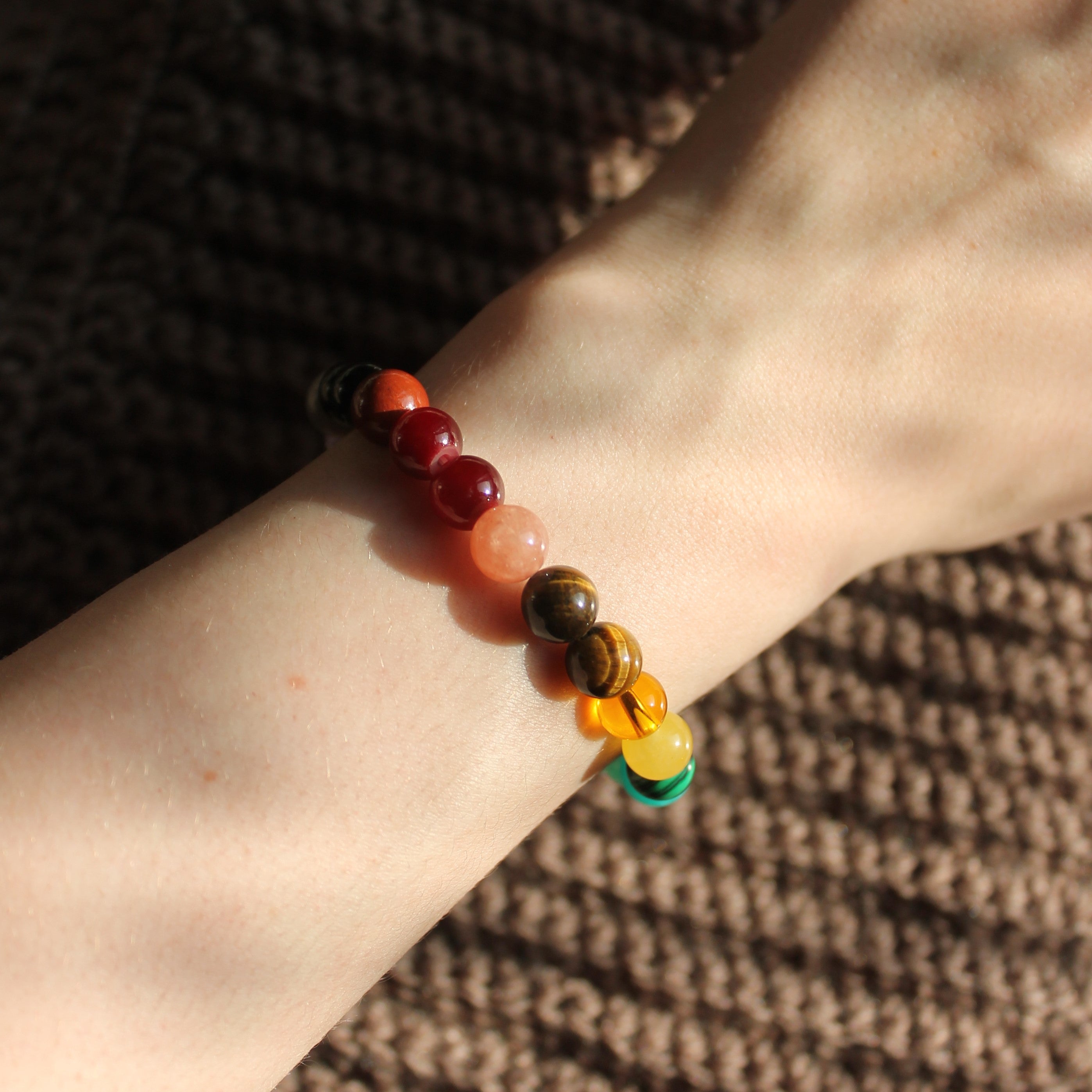 Chakra Edelsteinarmband gold- oder silberfarben Einheitsgröße