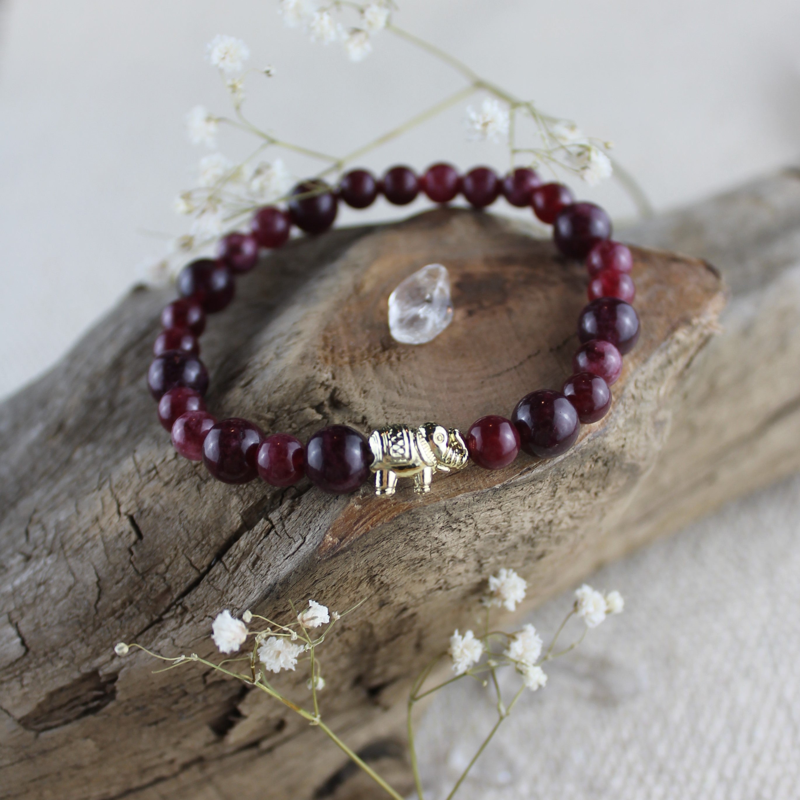 Granat Edelsteinarmband mit Elefant gold- oder silberfarben