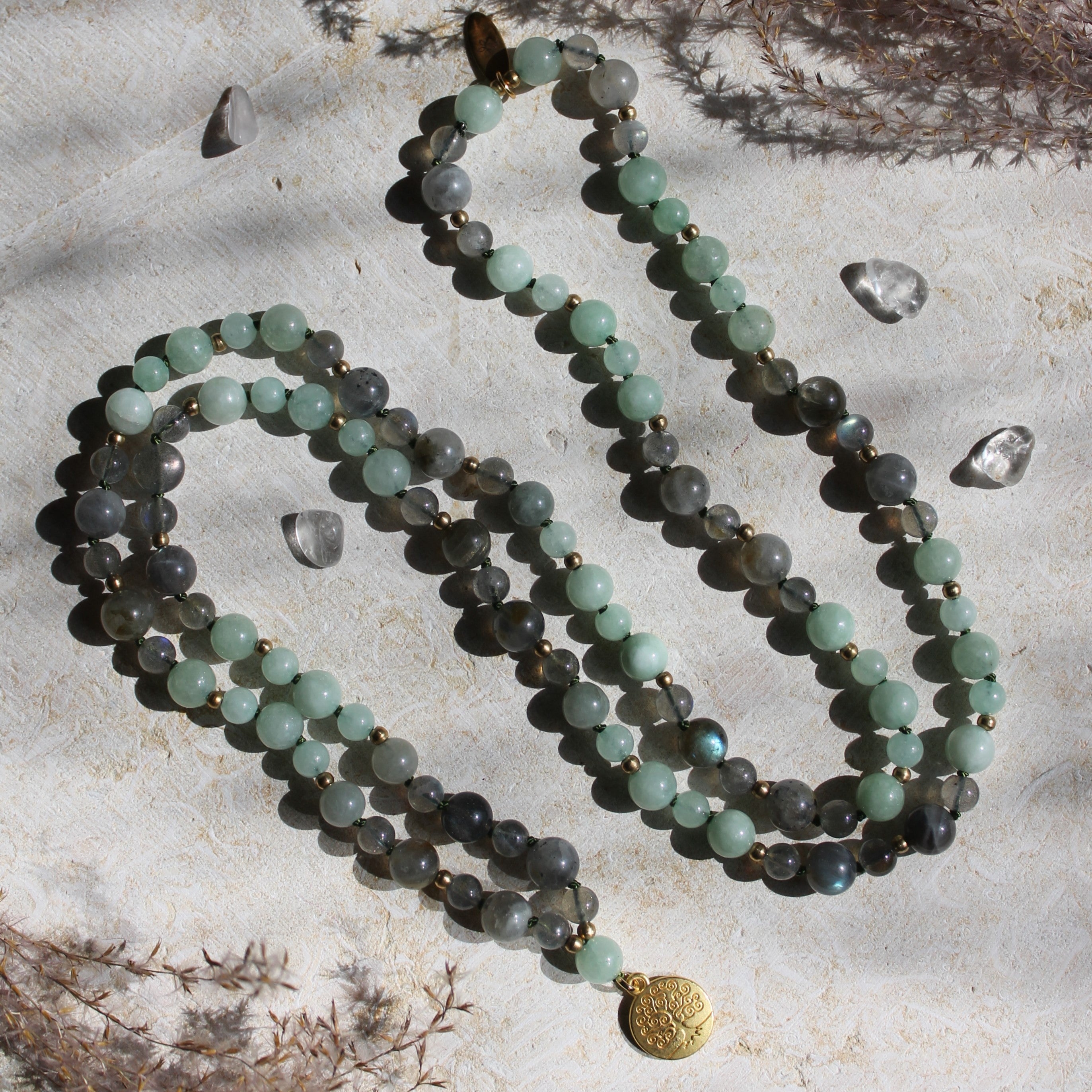 Jade, Labradorit Mala goldfarben