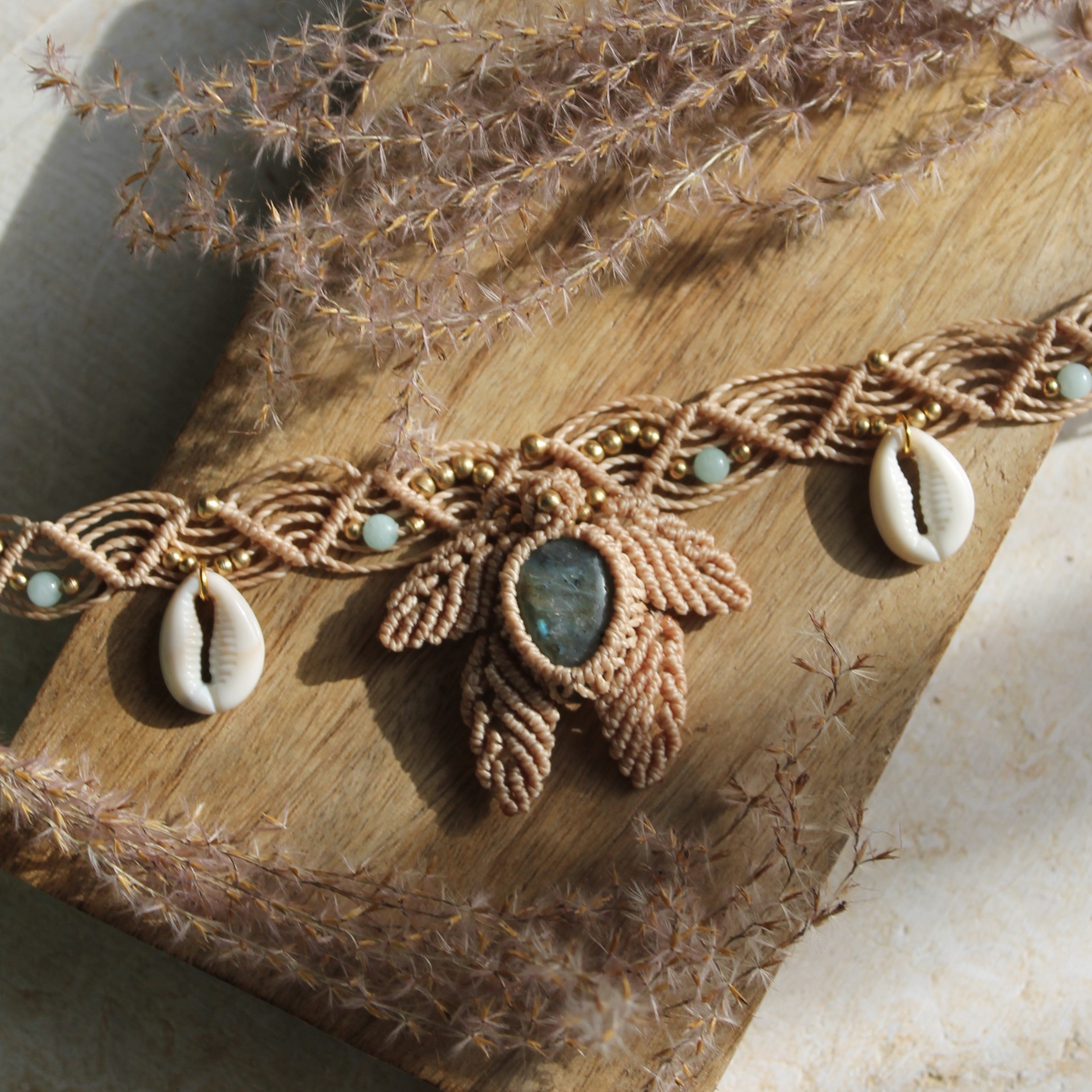 Labradorit Cabochon Turtle Amazonit Choker Kette Makramee goldfarben