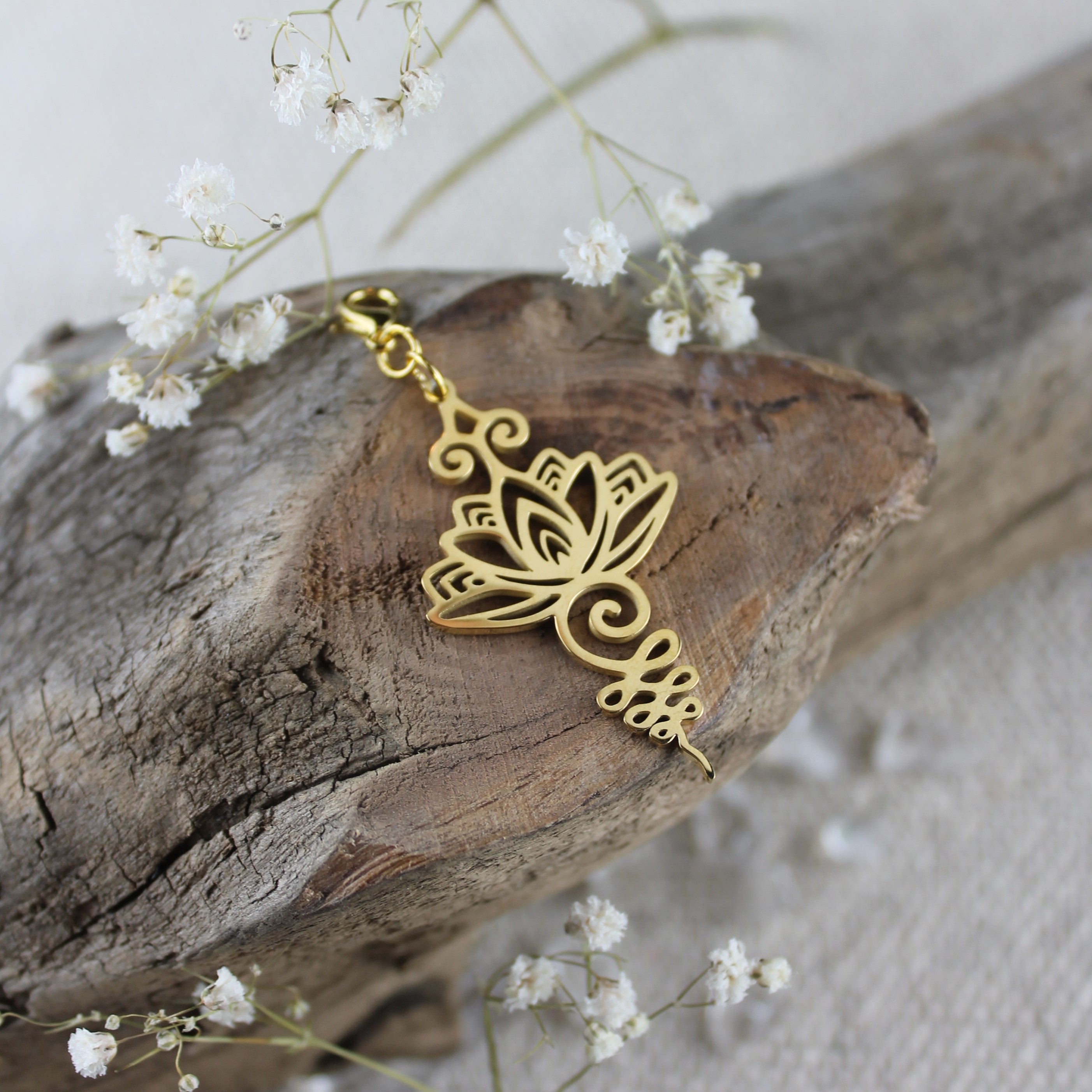 Unalome Lotusblüte Charm Anhänger gold- oder silberfarben groß