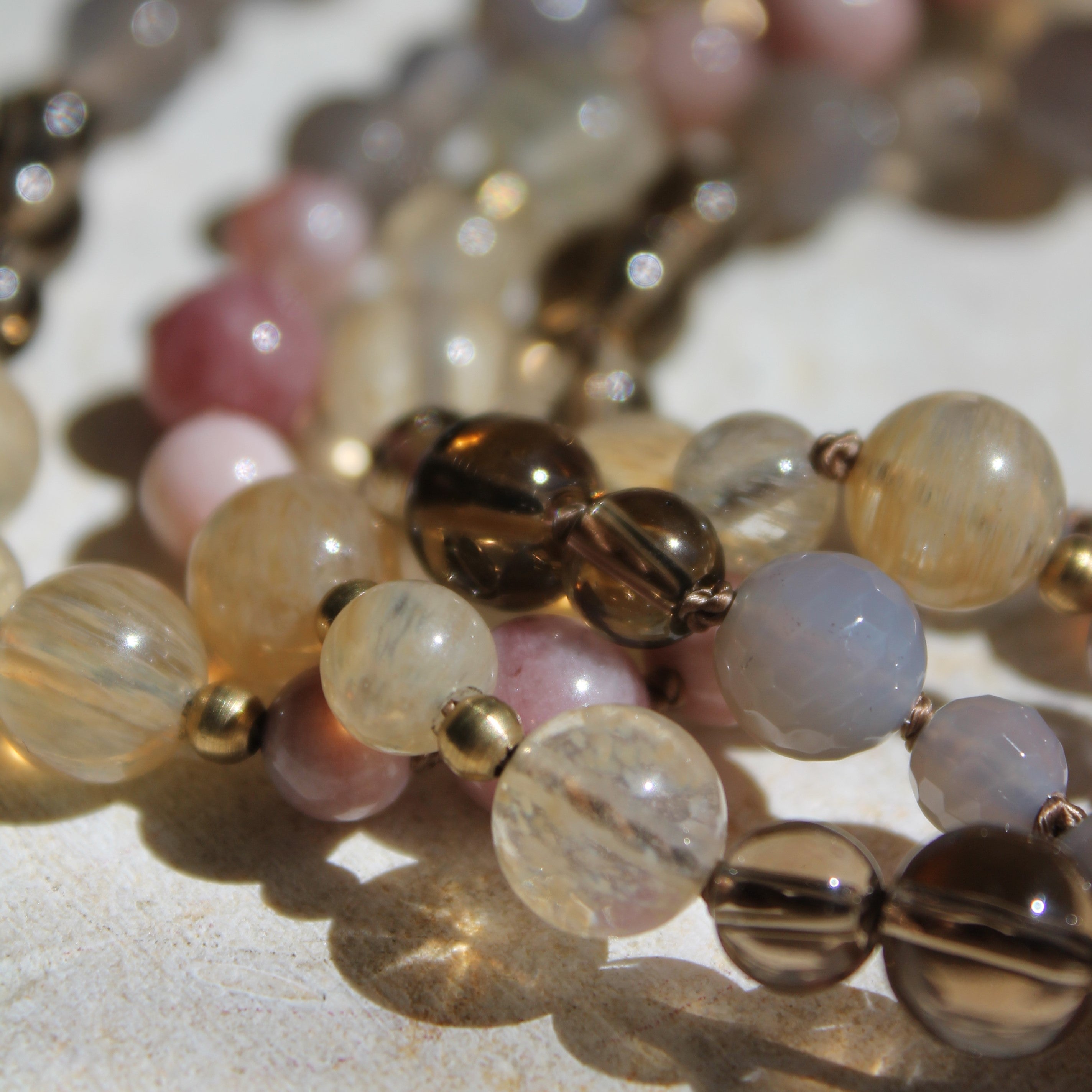 Achat, Citrin, Rauchquarz, Sonnenstein Mala goldfarben