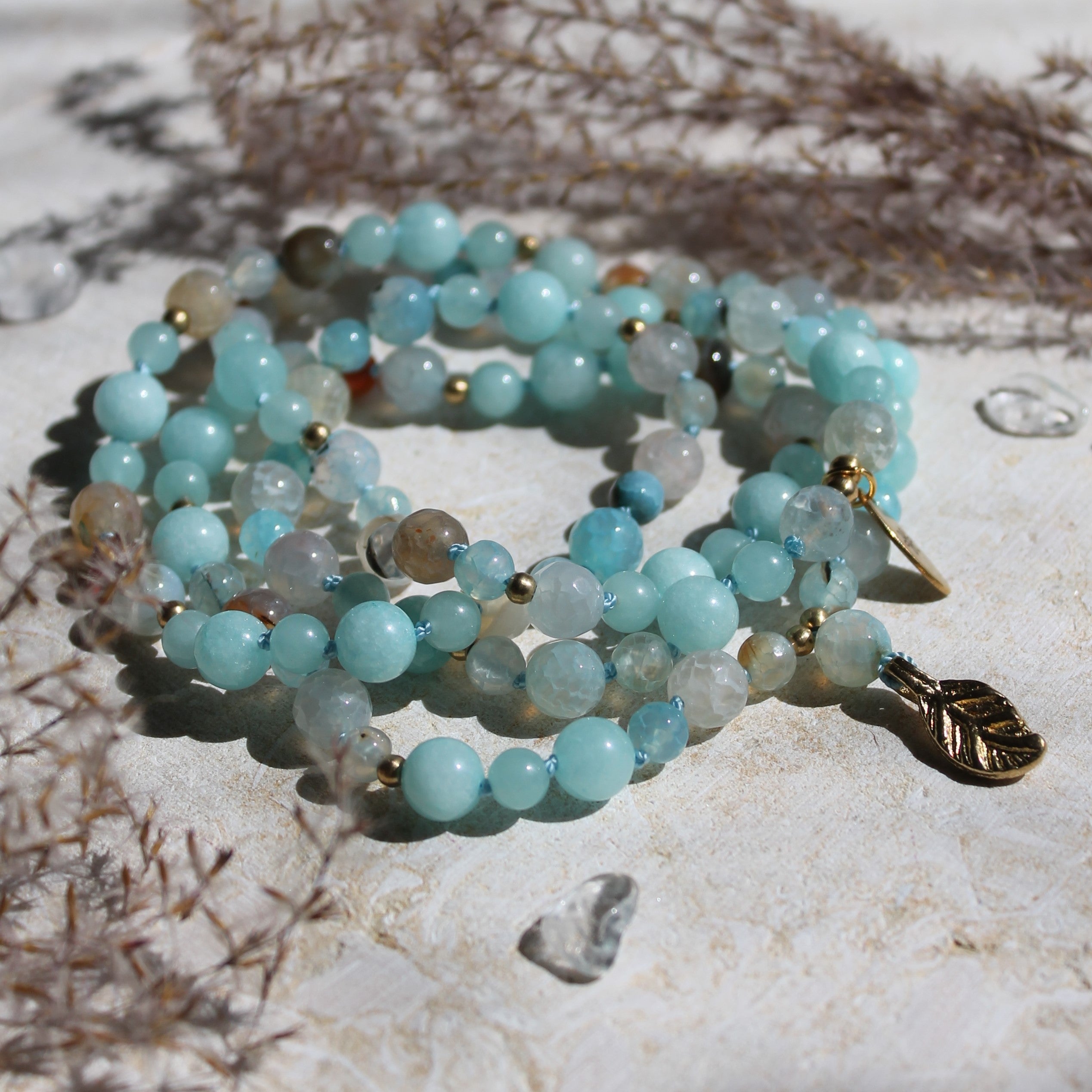 Achat, Jade Mala goldfarben