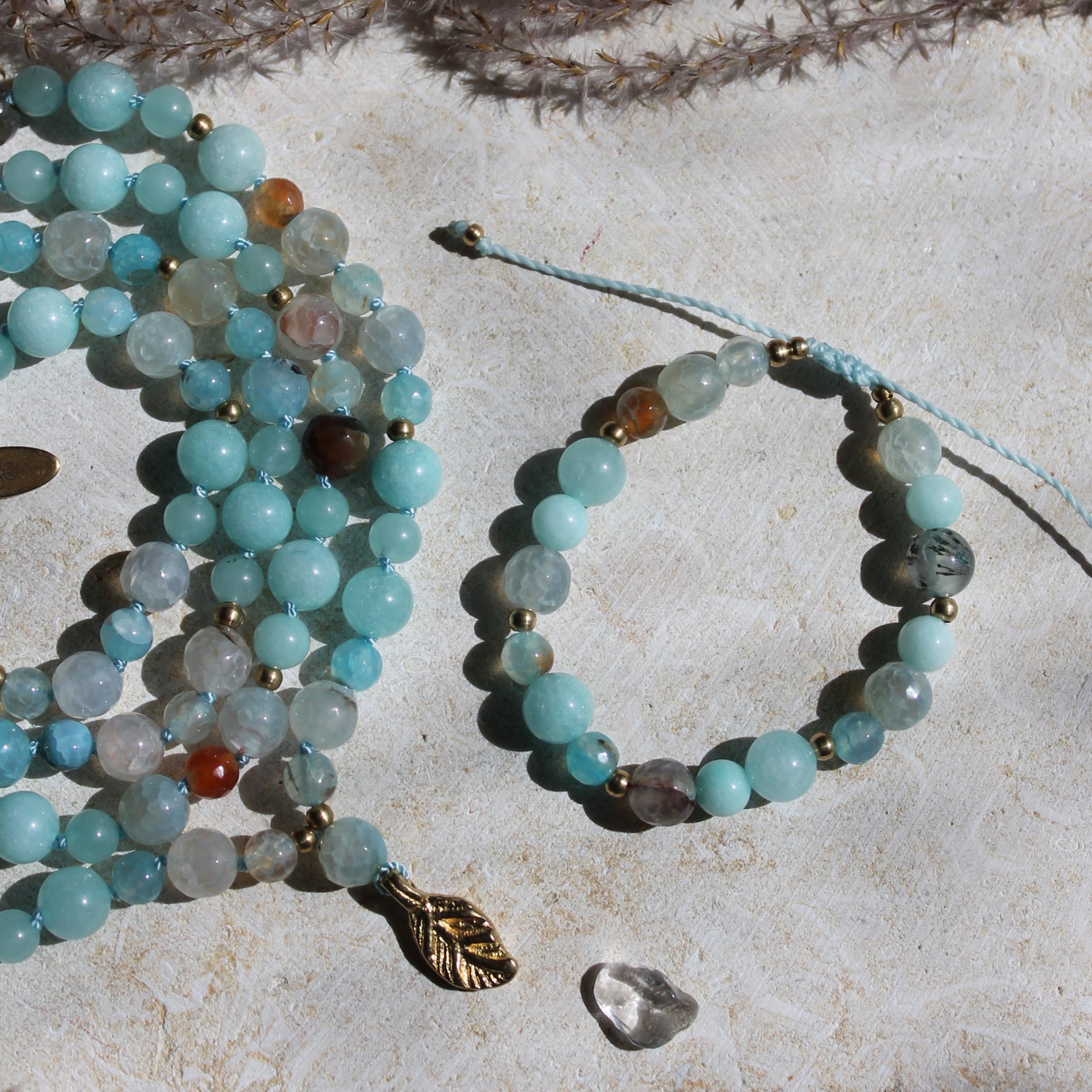 Achat, Jade Mala goldfarben