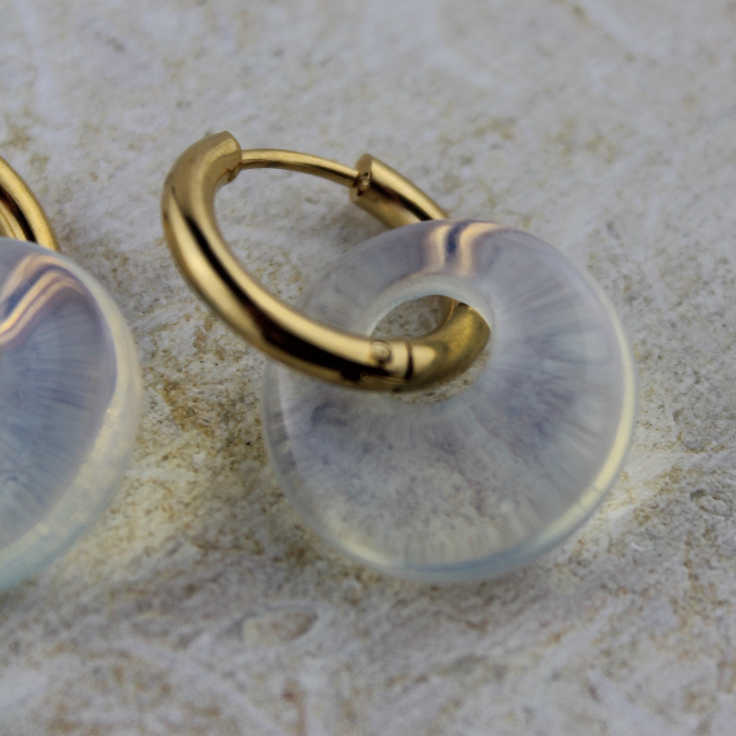 Opalit Edelsteinohrringe Scheibe goldfarben