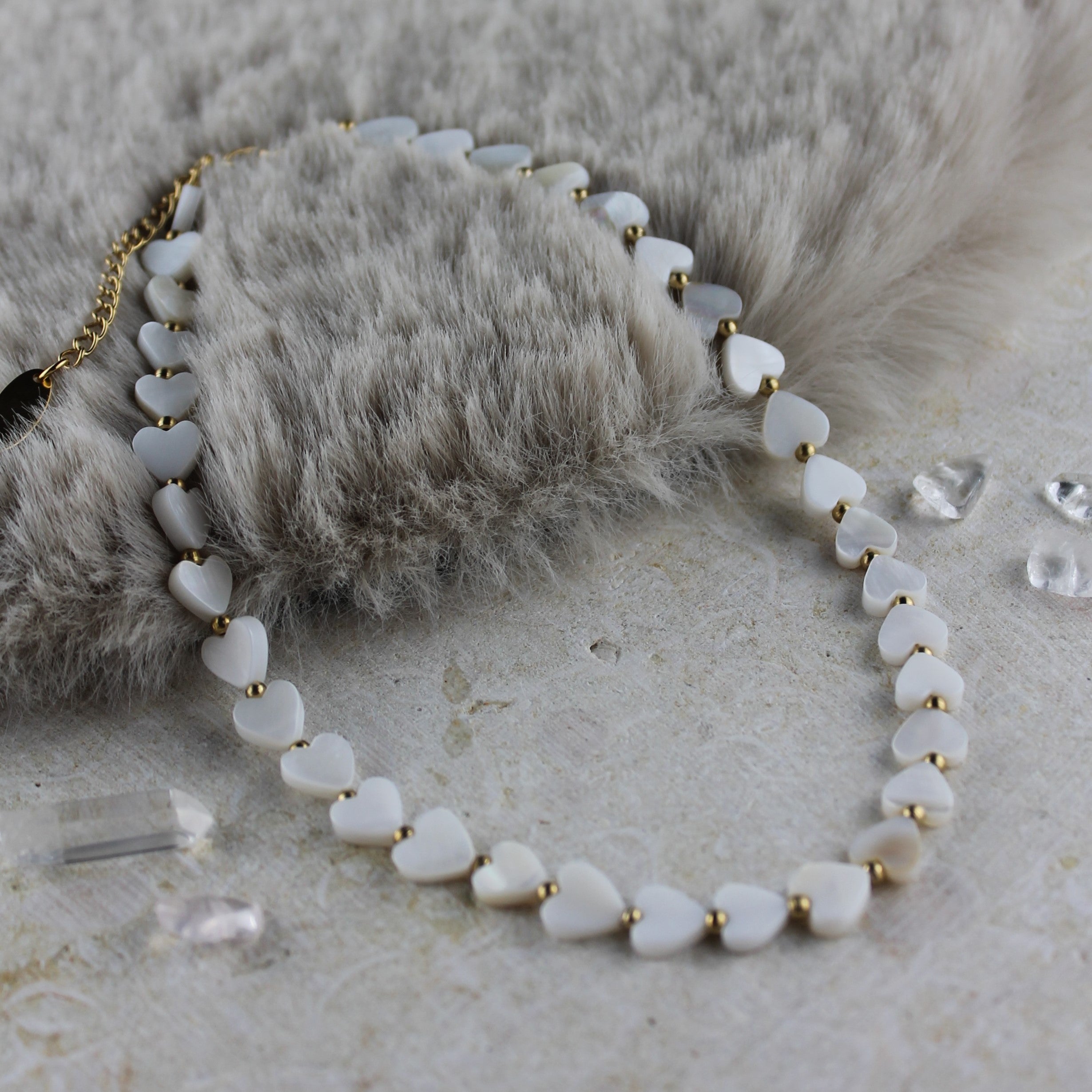 Perlmutt Herzen Choker Kette goldfarben