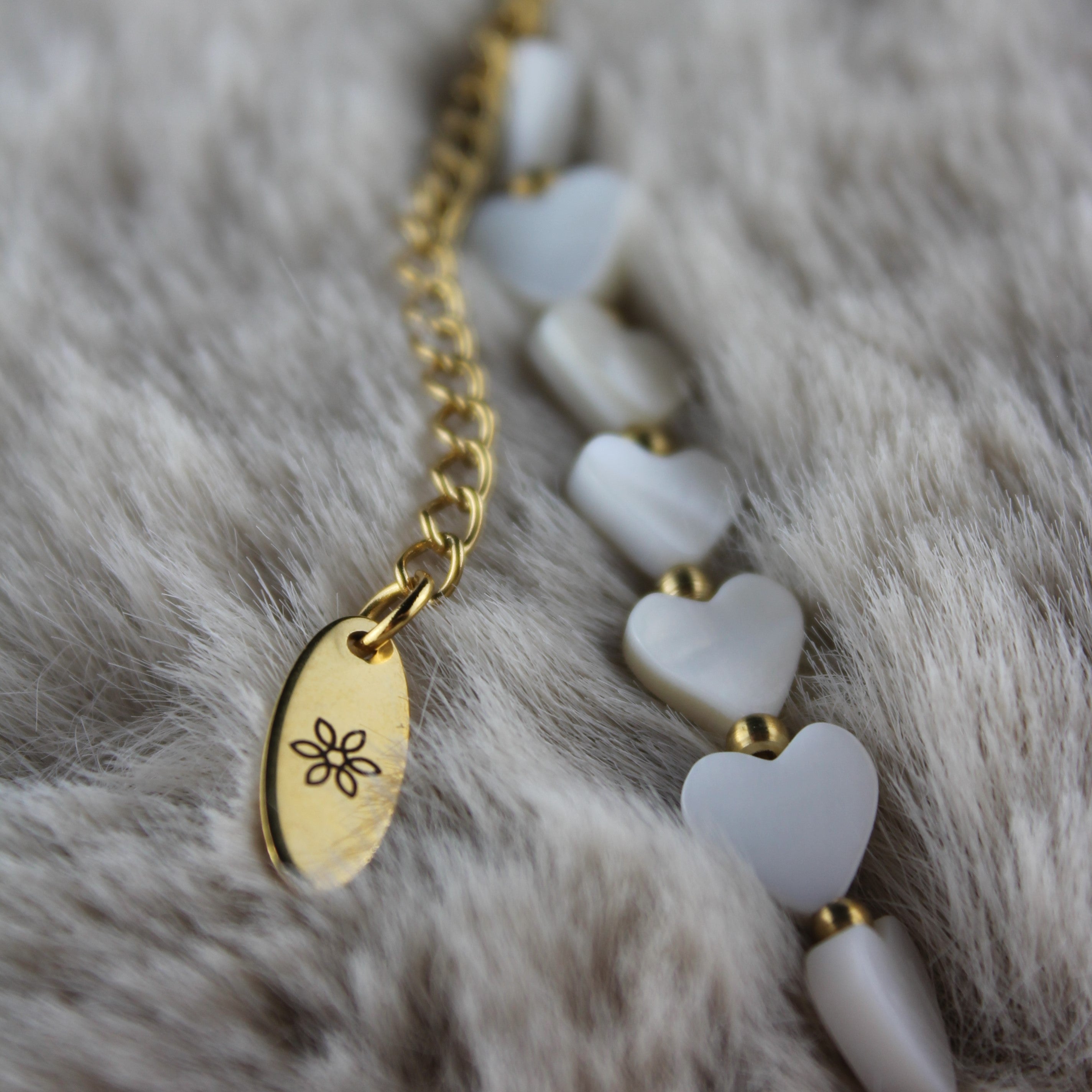 Perlmutt Herzen Choker Kette goldfarben