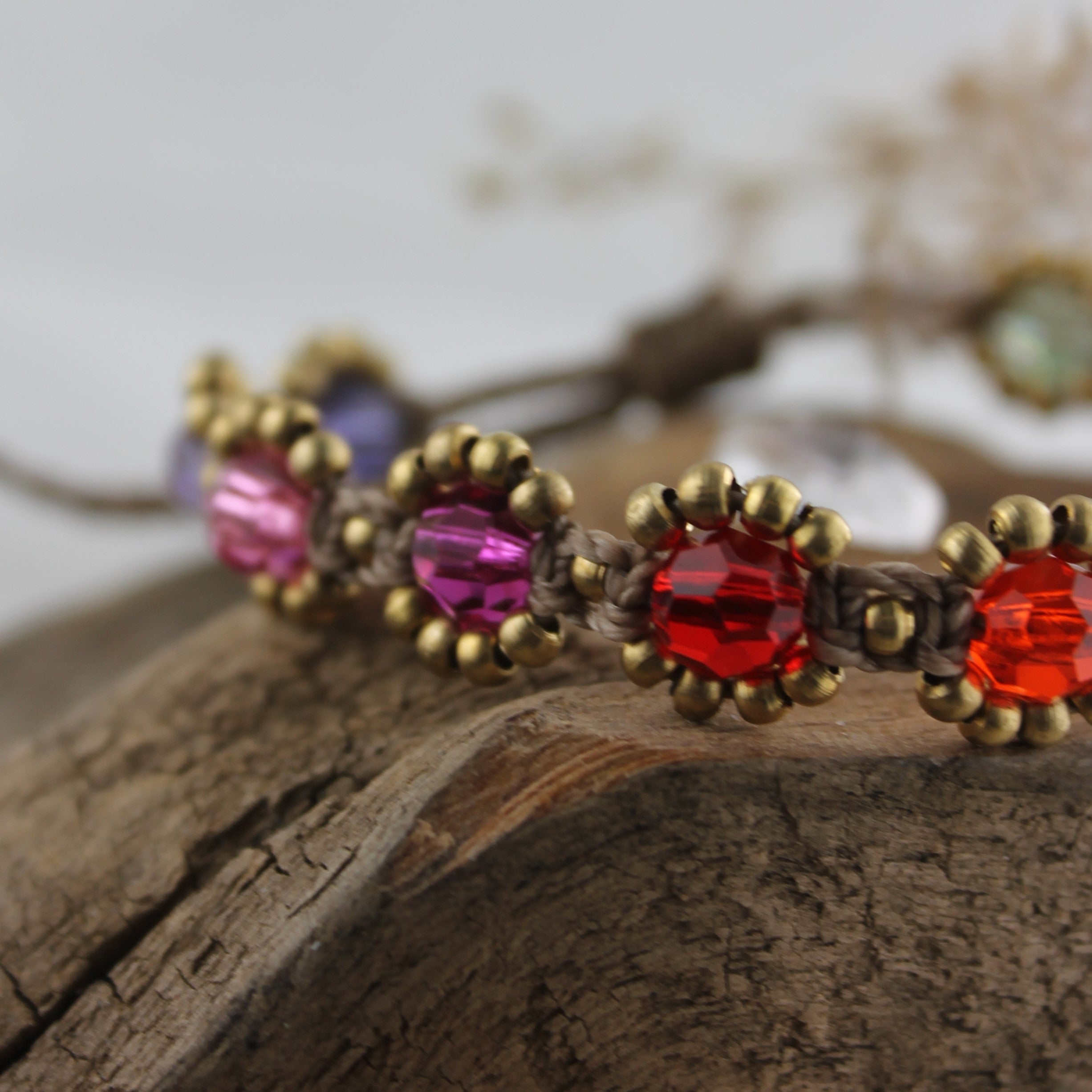 SONA IRIDA Armband Makramee goldfarben