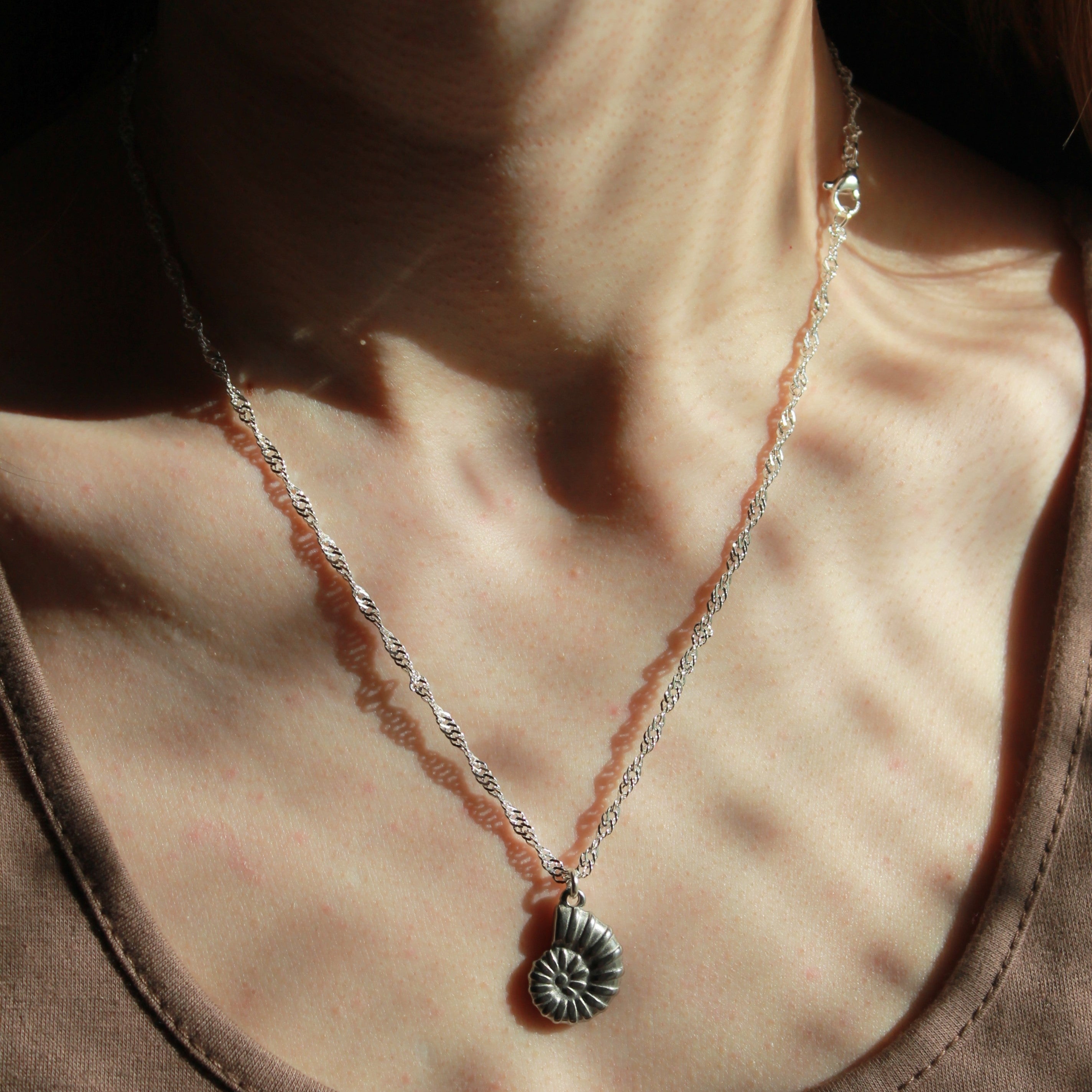 Schnecken Anhänger Kette gold- oder silberfarben