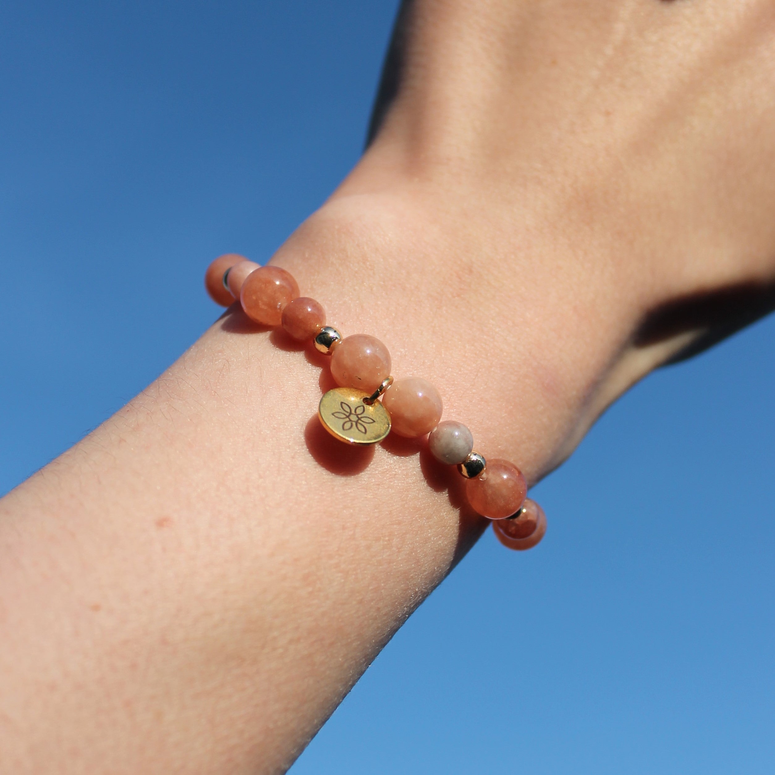 Sonnenstein Edelsteinarmband mit Hämatit gold- oder silberfarben