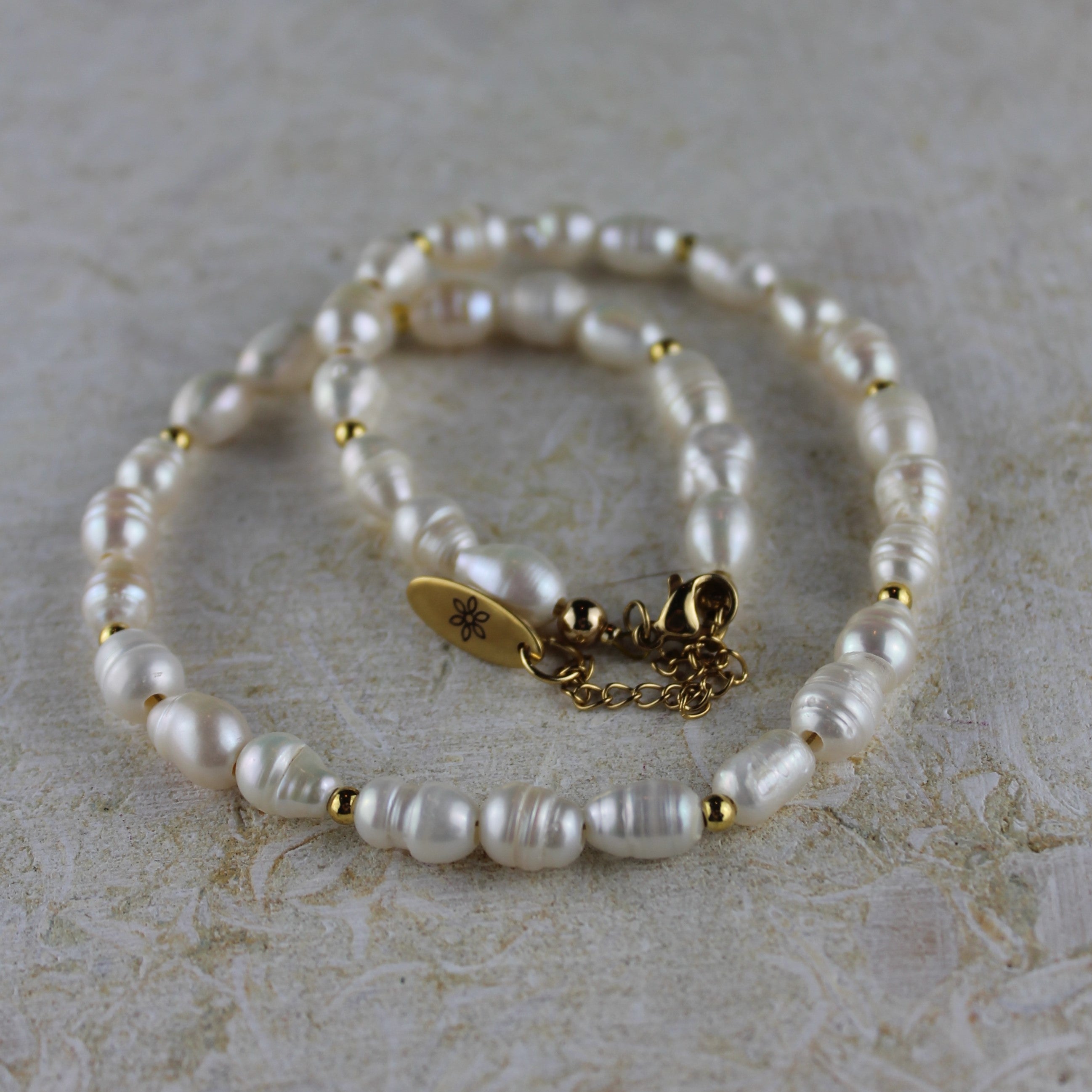 Süßwasserperlen Choker Kette mit Hämatit goldfarben