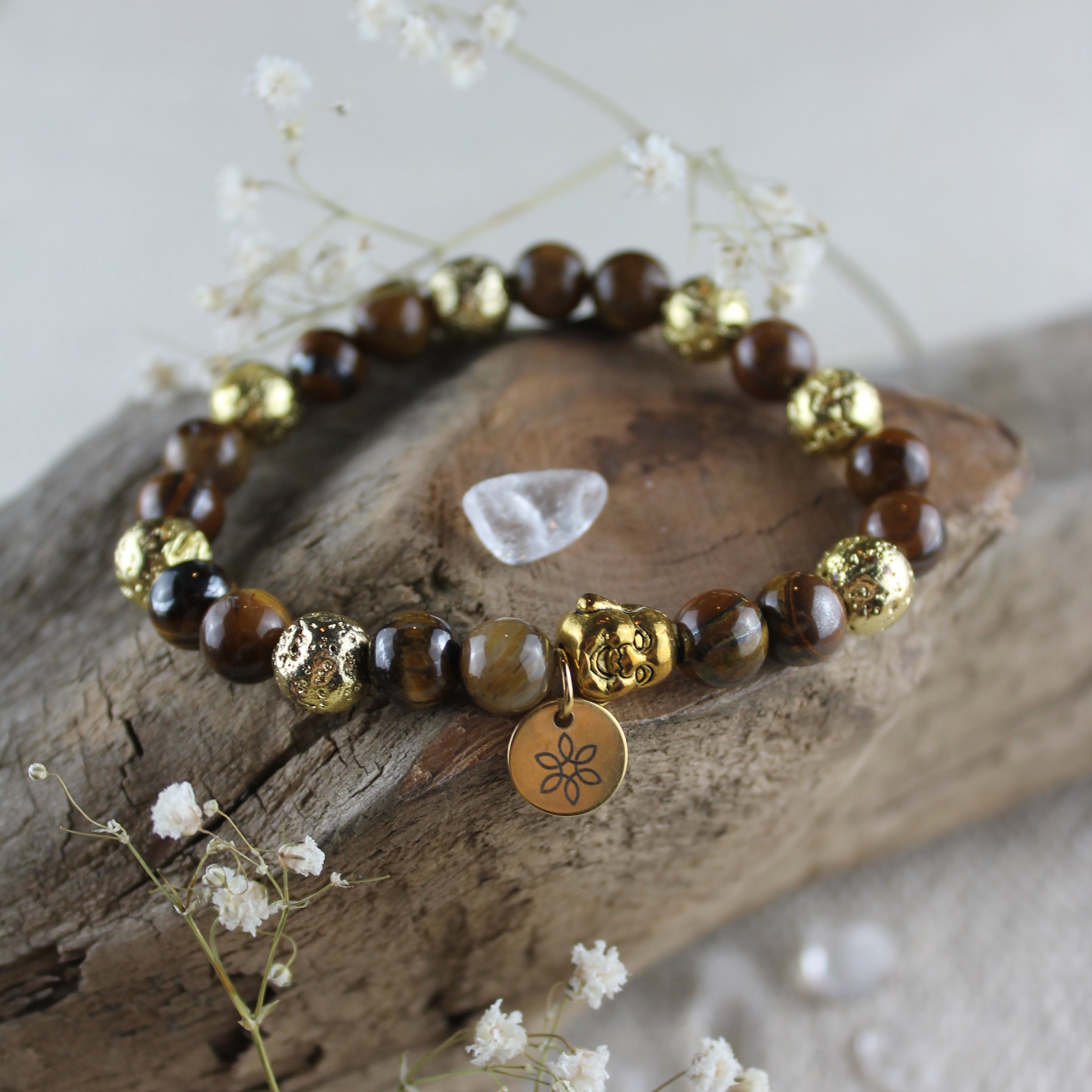 Tigerauge Edelsteinarmband mit Lavastein und Hotei goldfarben