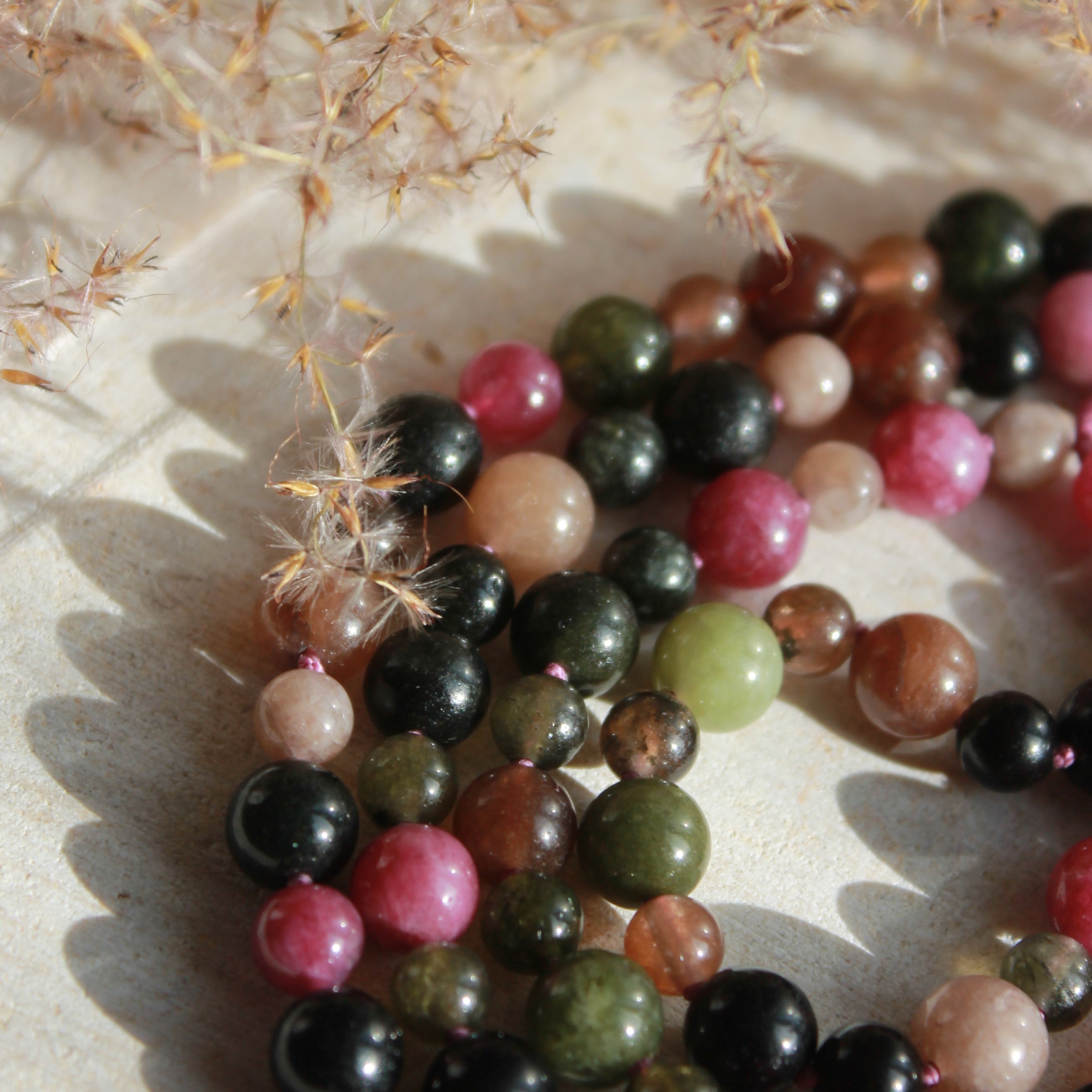 Turmalin Mala goldfarben