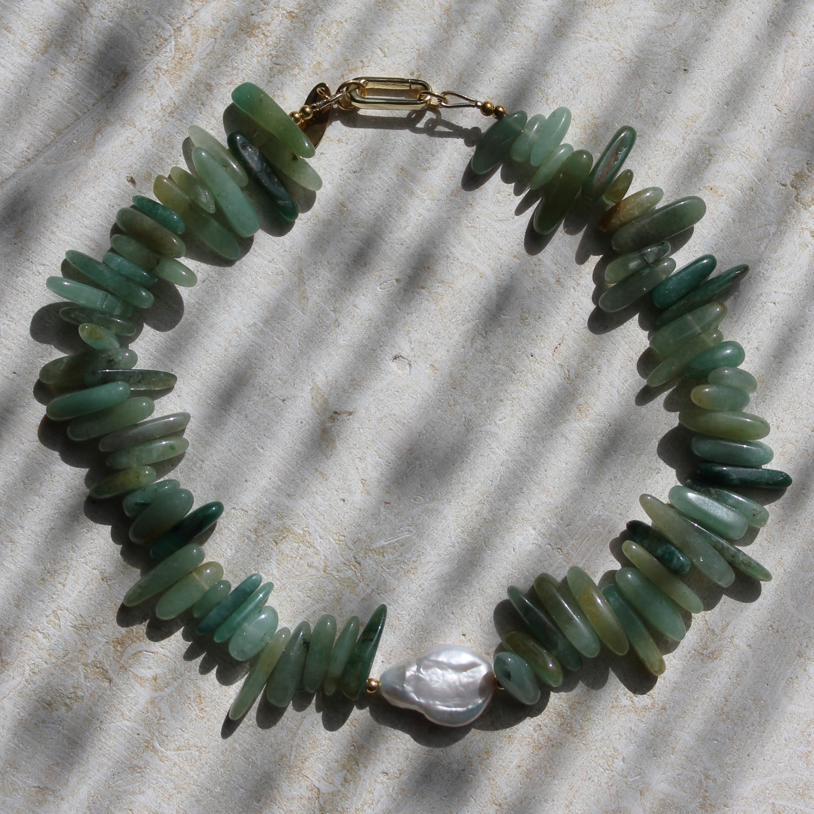 Grüner Aventurin Choker Kette mit Barockperle goldfarben
