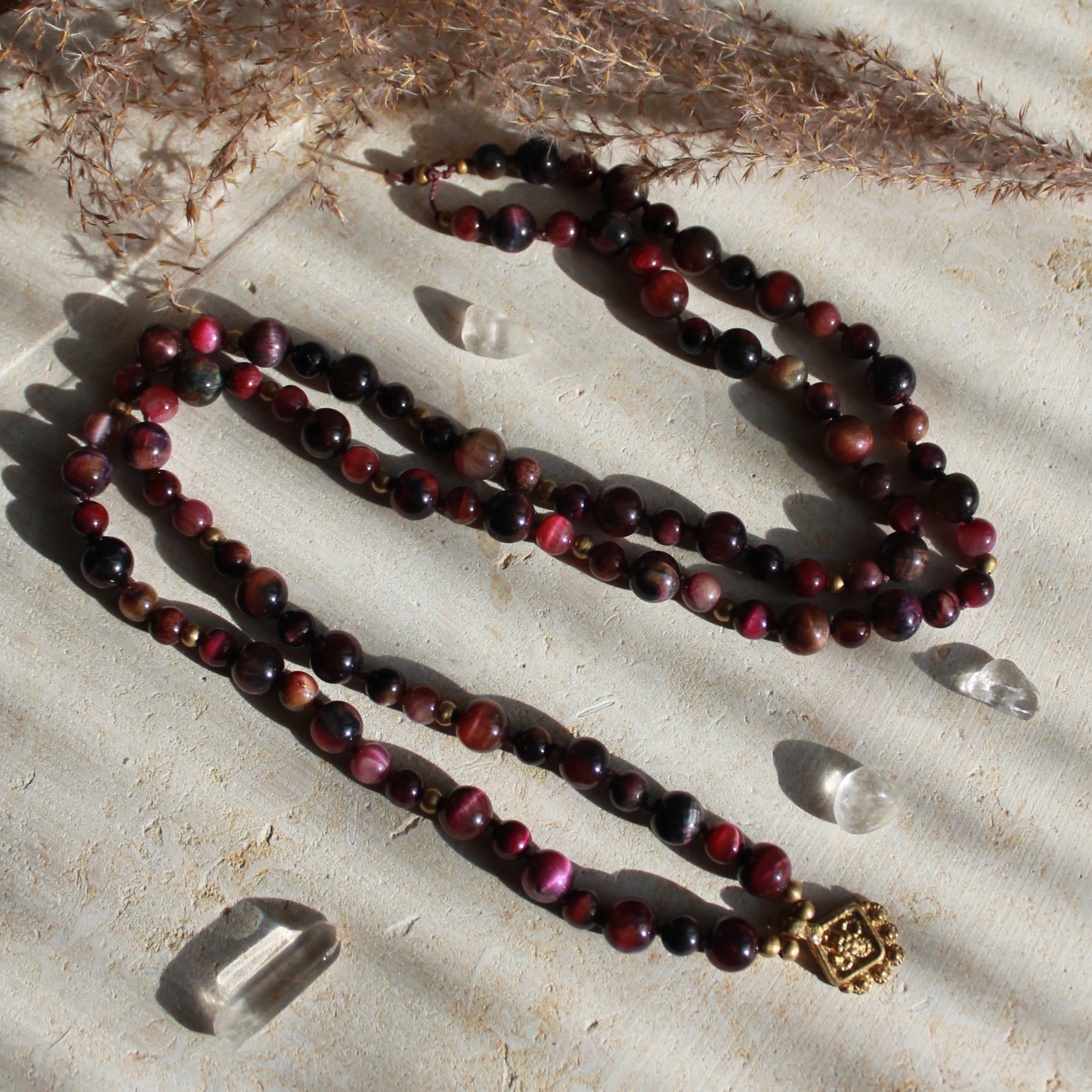 Pinker Tigerauge Mala goldfarben