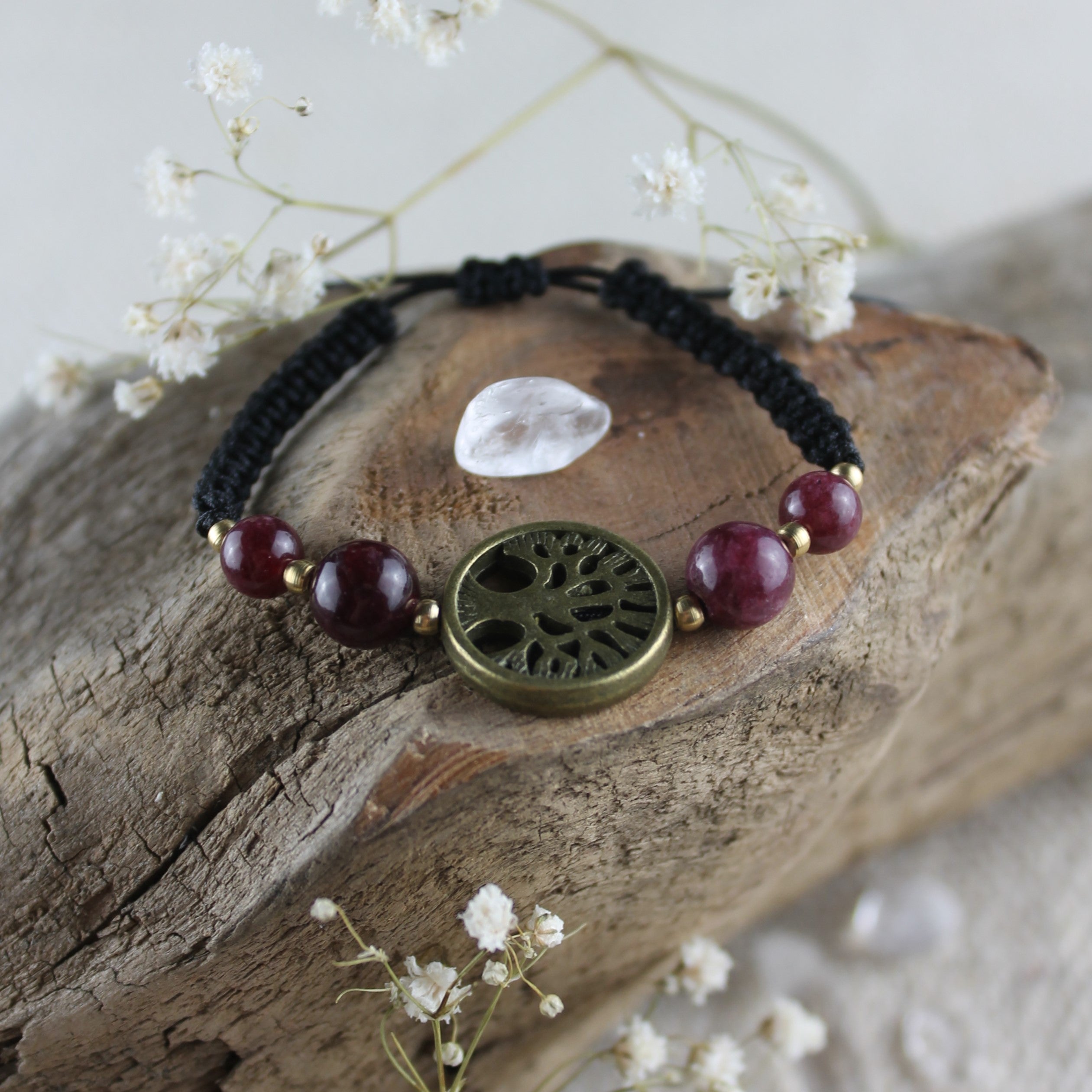 Granat Edelsteinarmband Makramee mit Lebensbaum goldfarben