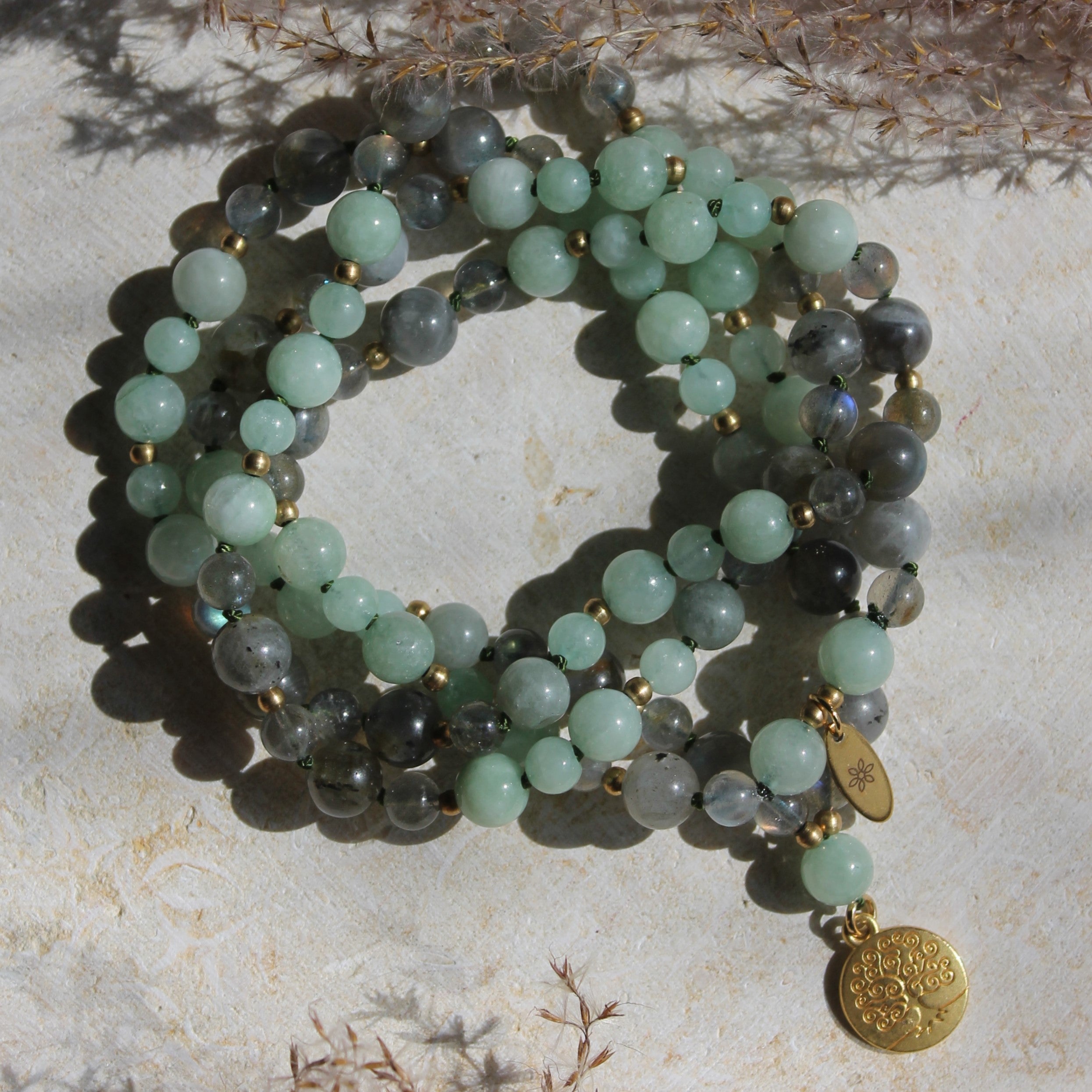 Jade, Labradorit Mala goldfarben