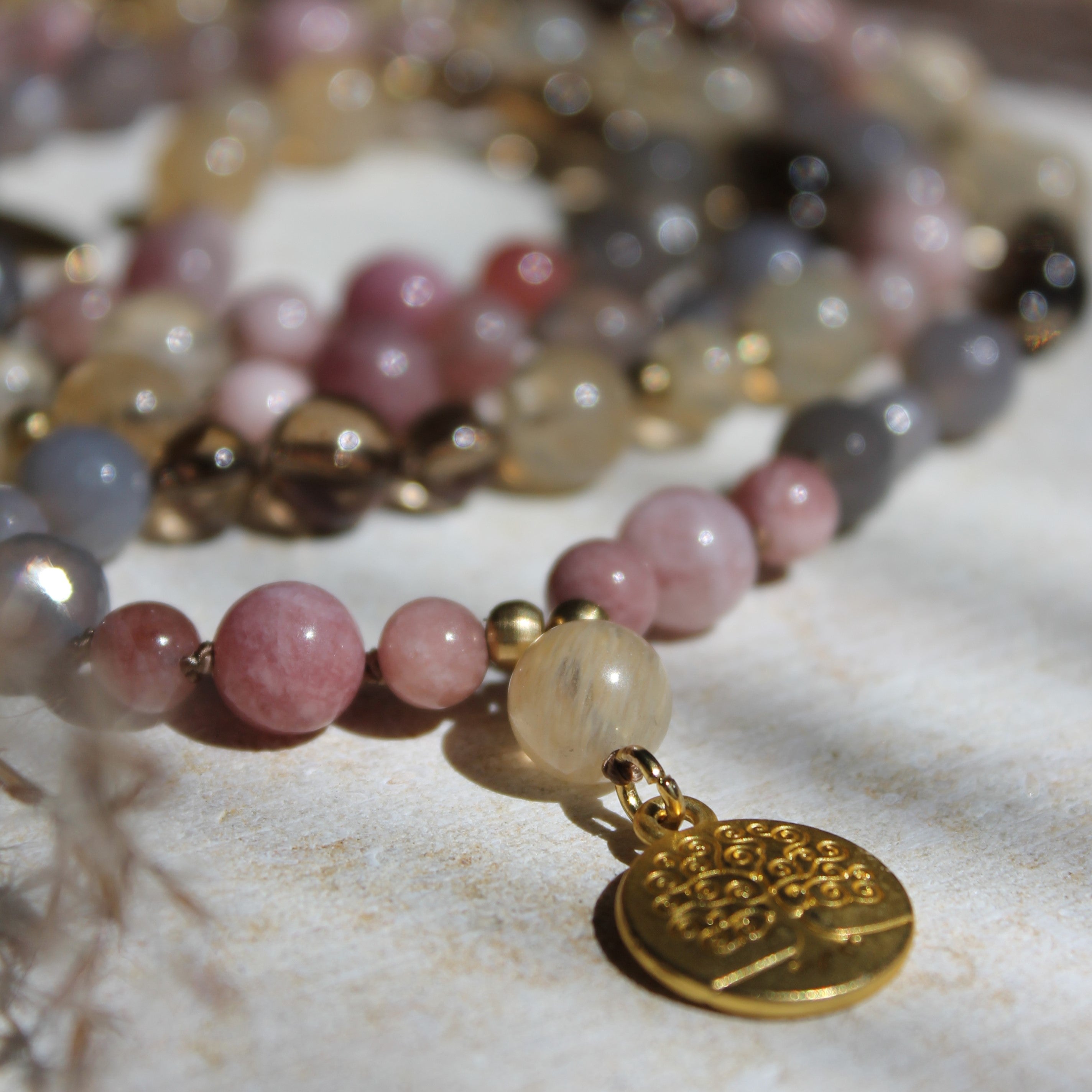 Achat, Citrin, Rauchquarz, Sonnenstein Mala goldfarben