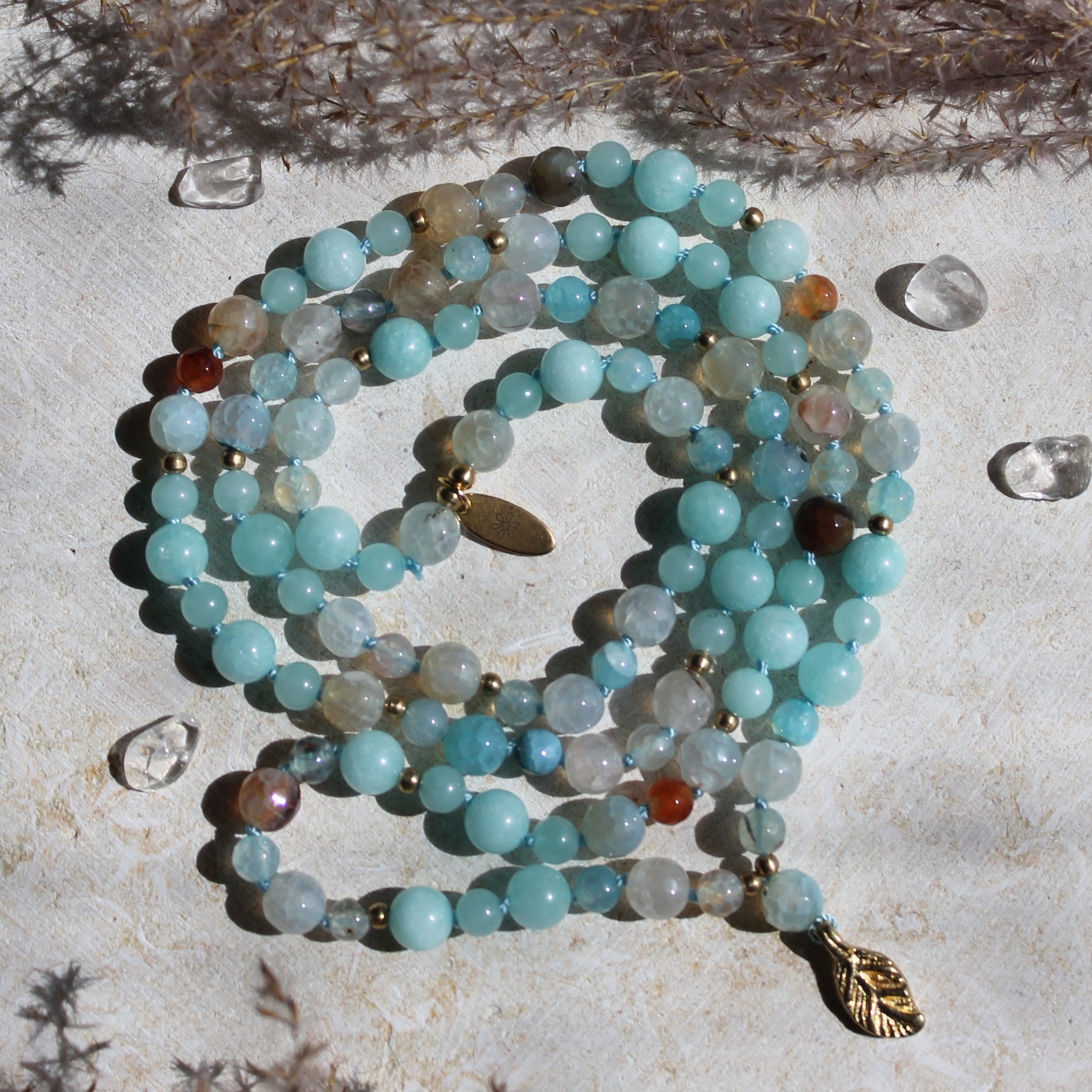 Achat, Jade Mala goldfarben